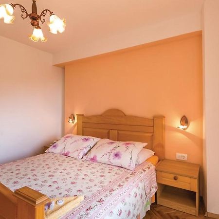 Vacation Apartments Feniks Tučepi Екстериор снимка