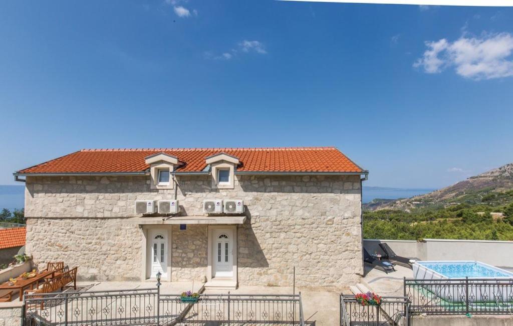Vacation Apartments Feniks Tučepi Екстериор снимка