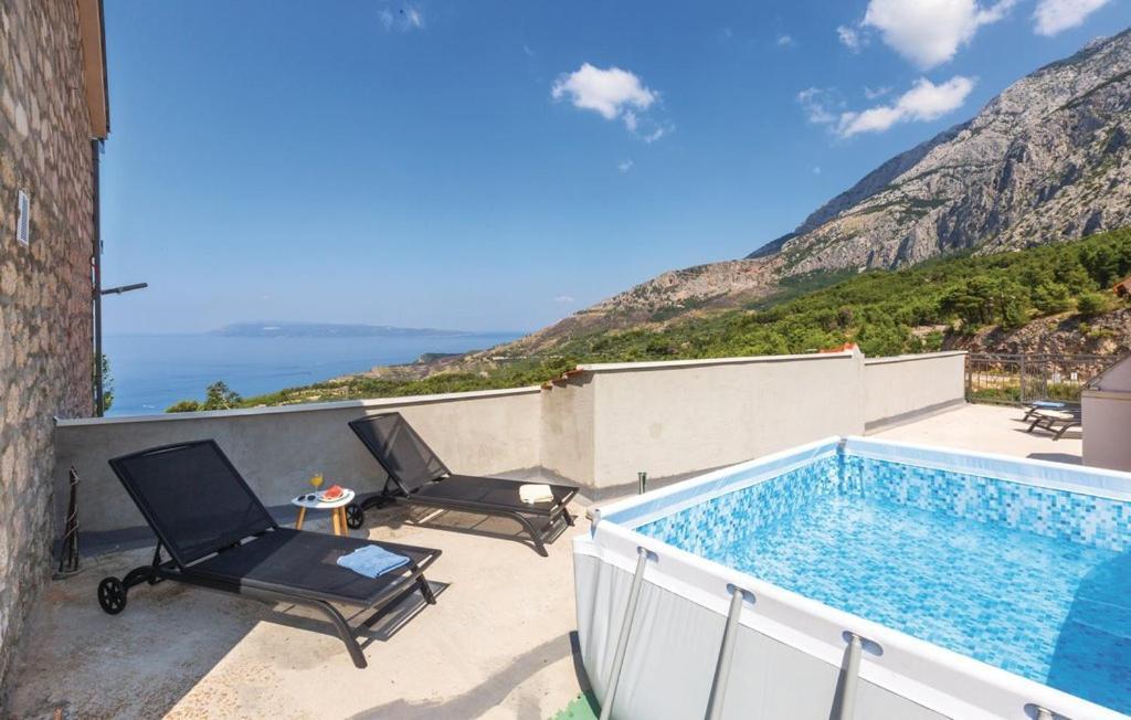 Vacation Apartments Feniks Tučepi Екстериор снимка