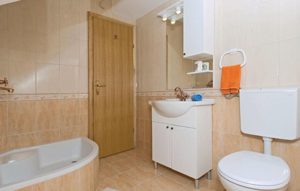 Vacation Apartments Feniks Tučepi Екстериор снимка