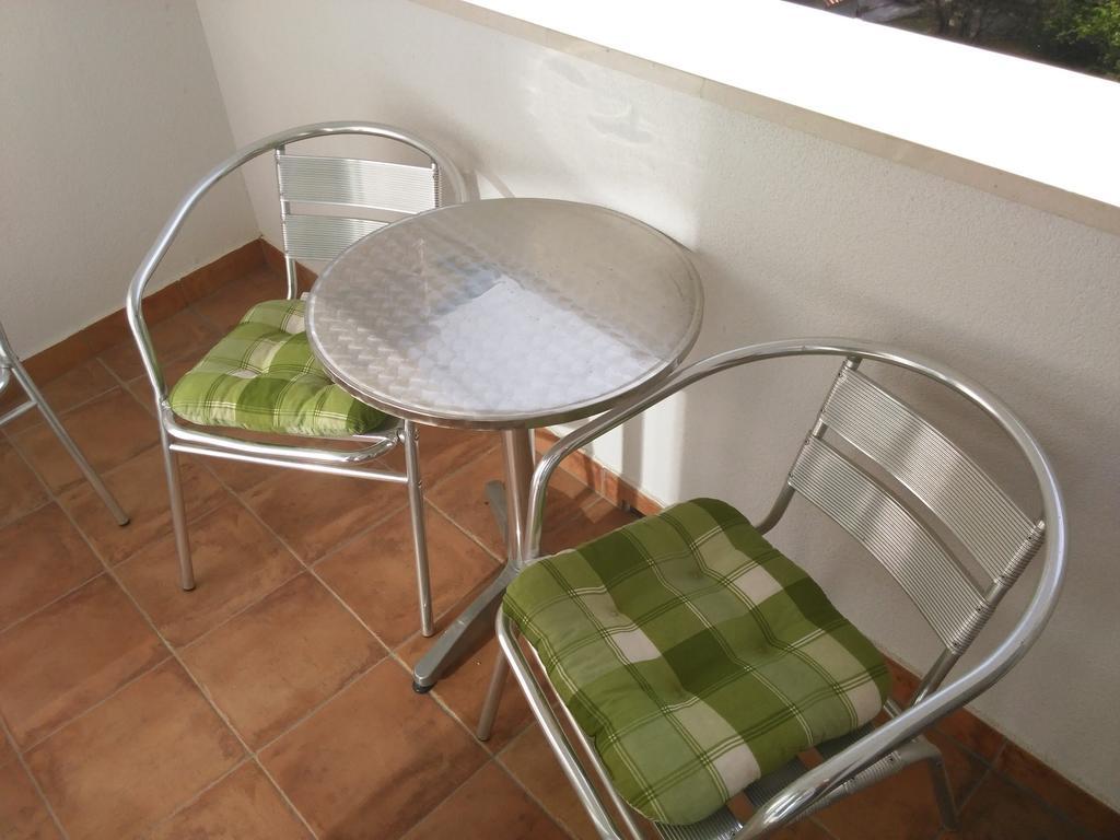 Vacation Apartments Feniks Tučepi Стая снимка